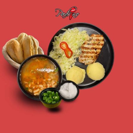 Ciorba de fasole Cotlet de porc cu piure de cartofi salata de varza